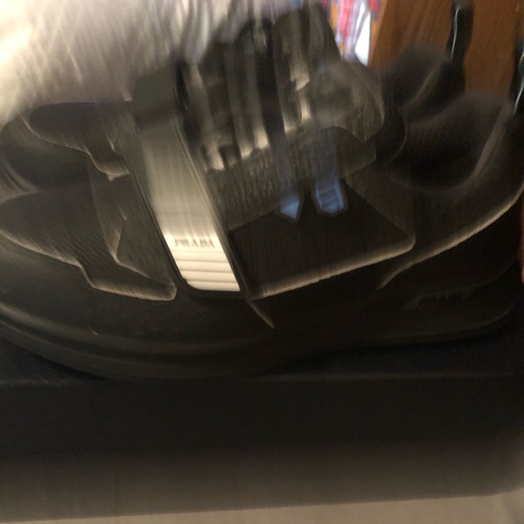 MENS TREK STRAP PRADA SNEAKERS - Picture 6 of 7